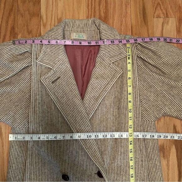 VINTAGE Jill Jr Pinstripe Wool Mid Length Coat OS Pleated Shoulders Neutral - Picture 9 of 16